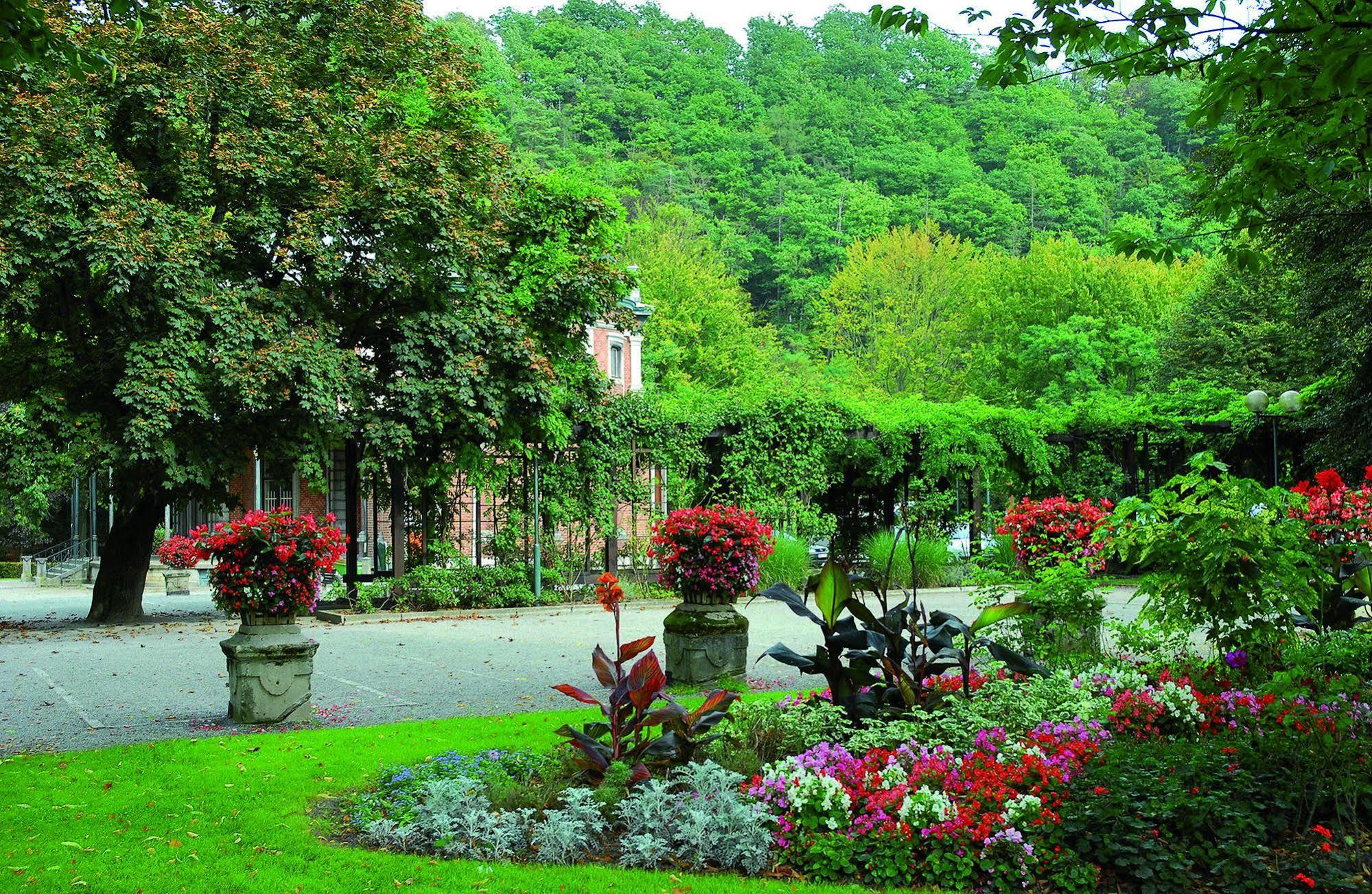 La Villa Des Fleurs Spa Exterior foto